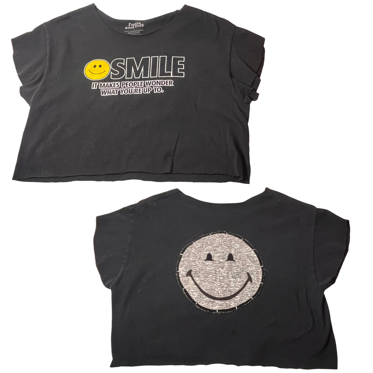 Black Smile Cropped T-Shirt